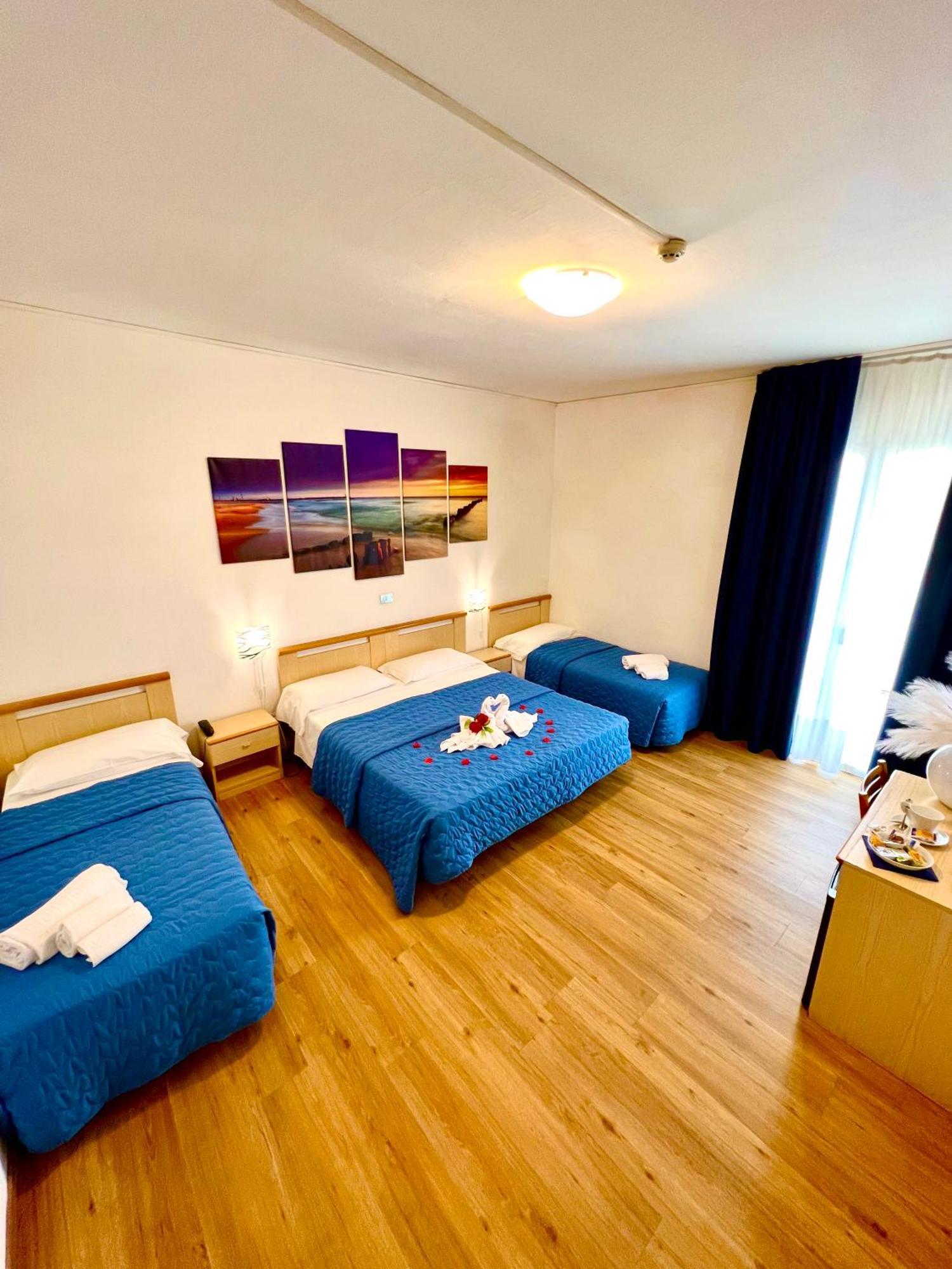 Hotel Trovatore Lido di Jesolo Bagian luar foto